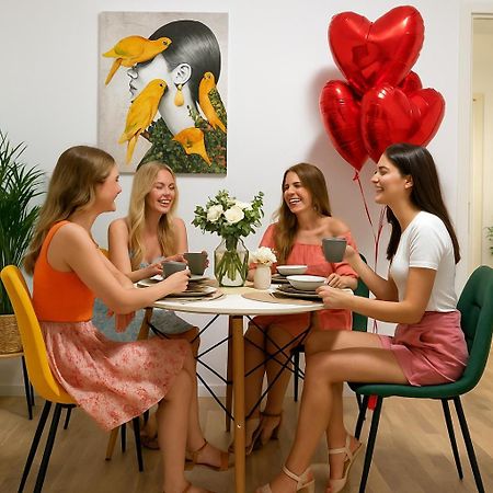 Gabi - Chic Apt With Parking Close To Veranda Mall Bucureşti Ngoại thất bức ảnh